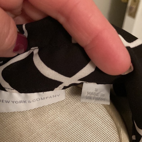 Black Patterned tunic - Picture 4 of 4